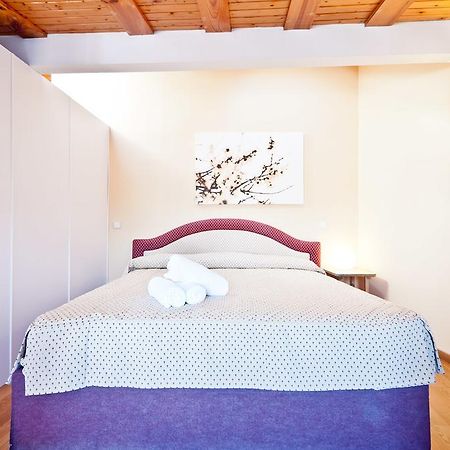 Puerta Del Sol VI Apartment Madrid Luaran gambar