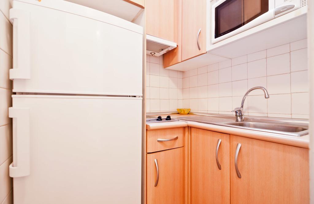 Puerta Del Sol VI Apartment Madrid Luaran gambar